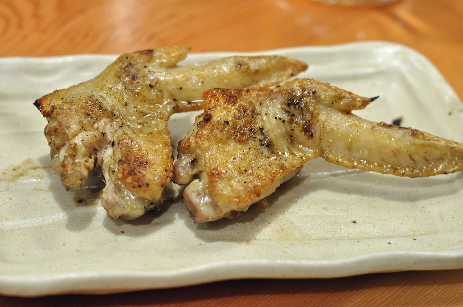 炭火で焼いた鶏